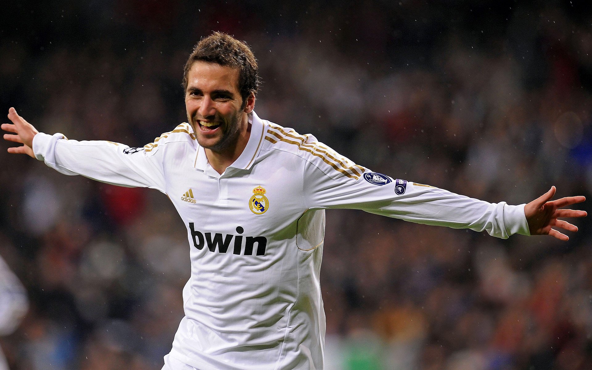 _幕后花絮：运动员赛前准备和秘密训练_，运动员比赛前要休息几天